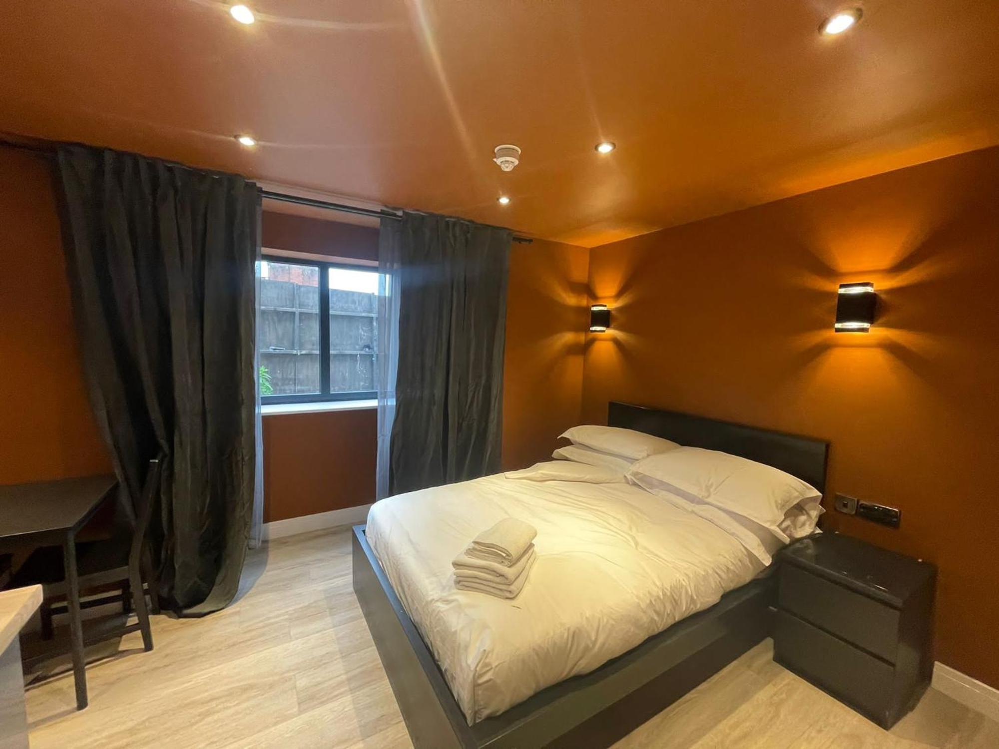 Sky City Apartments Coventry Exterior foto